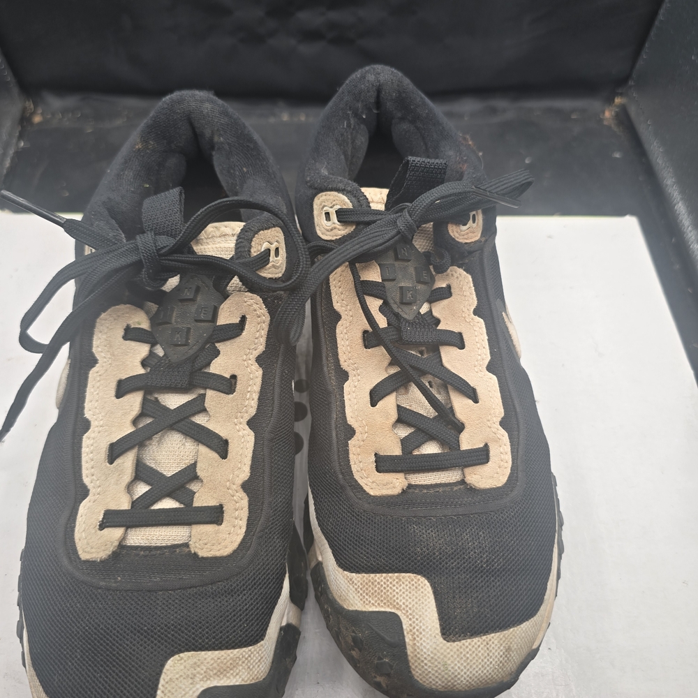 Nike Black and‎ Cream Athletic Shoes